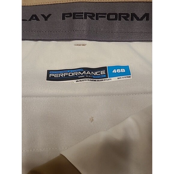 Roundtree & Yorke Performance Shorts 2 Pairs Mens 46B Khaki Work Play Golf Big - Picture 7 of 8
